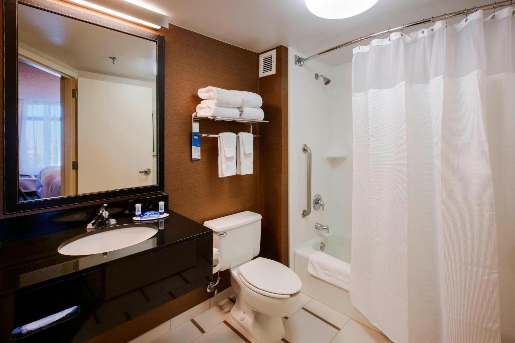 Fairfield Inn By Marriott East Rutherford Meadowlands Екстериор снимка